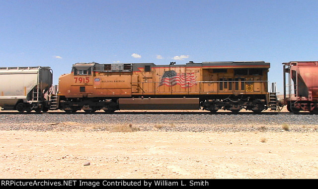 WB Manifest Frt at Erie NV W-MdTrnSlv-Pshr -111